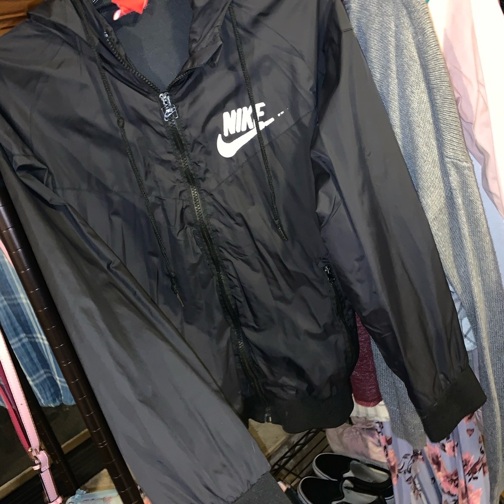 Nike windbreaker